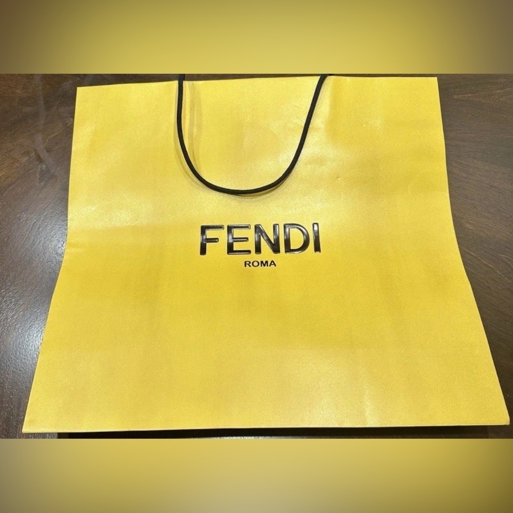 Fendi Yellow Logo shopping Bag 22x18x5